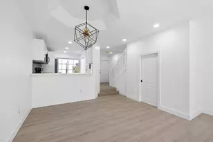 8300 NW 10th St, Miami, FL 33126 - Photo 2