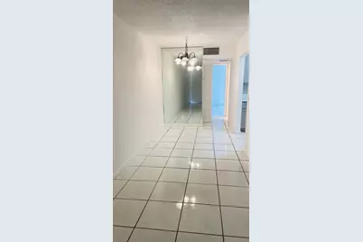 600 Village Green Court #304, Palm Springs, FL 33461 - Photo 4