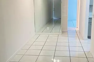 600 Village Green Ct, Palm Springs, FL 33461 - Photo 4