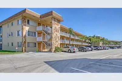 600 Village Green Court #304, Palm Springs, FL 33461 - Photo 1