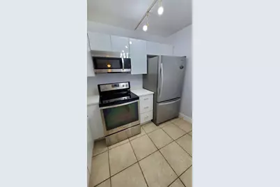 721 N Pine Island Road #103, Plantation, FL 33324 - Photo 12