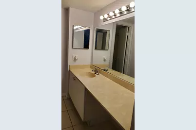 721 N Pine Island Road #103, Plantation, FL 33324 - Photo 30