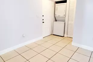 721 N Pine Island Rd, Plantation, FL 33324 - Photo 18
