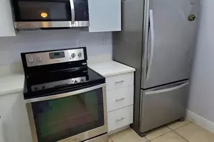 721 N Pine Island Rd, Plantation, FL 33324 - Photo 12