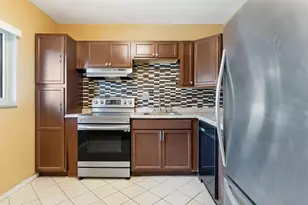 5935 Del Lago Cir, Sunrise, FL 33313 - Photo 12