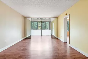 5935 Del Lago Cir, Sunrise, FL 33313 - Photo 6