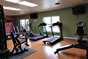 2825 E Crosley Dr Dr E, West Palm Beach, FL 33415 - Photo 32