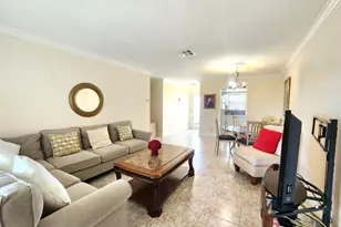 2825 E Crosley Dr Dr E, West Palm Beach, FL 33415 - Photo 8