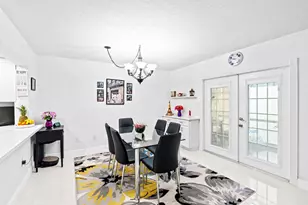9050 NW 28th St, Coral Springs, FL 33065 - Photo 14
