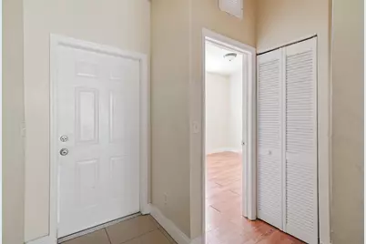 1584 SW 2nd Street, Homestead, FL 33030 - Photo 8