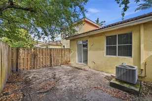 1584 SW 2nd St, Homestead, FL 33030 - Photo 24