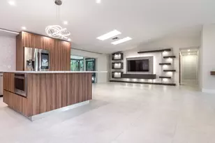 4126 Birchwood Dr, Boca Raton, FL 33487 - Photo 14