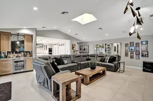 738 Middle River Dr, Fort Lauderdale, FL 33304 - Photo 34