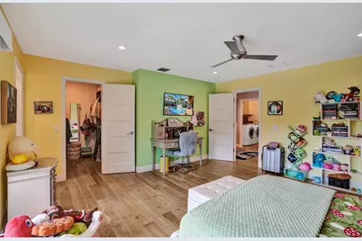 738 Middle River Drive, Fort Lauderdale, FL 33304 - Photo 64
