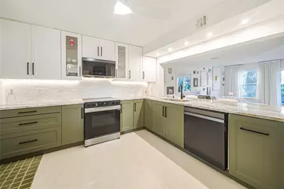 620 Tennis Club Drive #111, Fort Lauderdale, FL 33311 - Photo 4