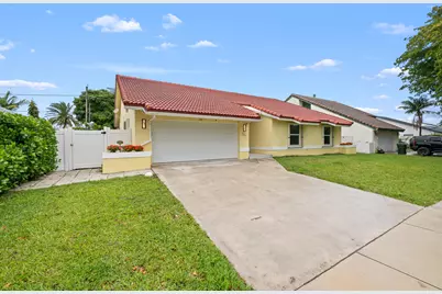 281 N Country Club Boulevard, Boca Raton, FL 33487 - Photo 30