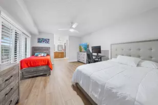 1802 18th Ln, Palm Beach Gardens, FL 33418 - Photo 12