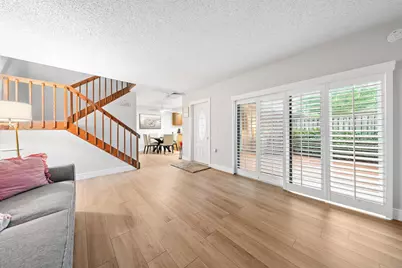 1802 18th Lane, Palm Beach Gardens, FL 33418 - Photo 4