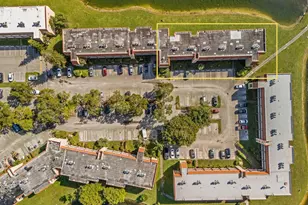 8950 Sunrise Lakes Blvd, Sunrise, FL 33322 - Photo 20