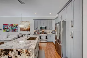 251 Isle Verde Way, Palm Beach Gardens, FL 33418 - Photo 24