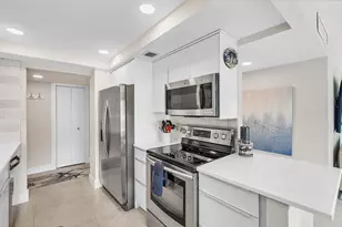 1111 S Ocean Blvd, Boca Raton, FL 33432 - Photo 10