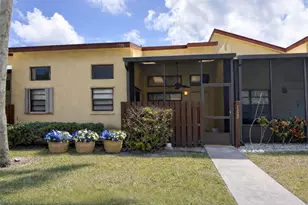 1720 W Sanderling Ln, Fort Pierce, FL 34982 - Photo 2