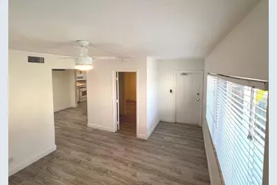 1060 Crystal Lake Drive #101, Deerfield Beach, FL 33064 - Photo 4