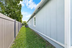 1115 Timber Reap Trl, The Acreage, FL 33470 - Photo 38