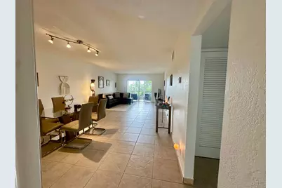 3010 NE 16th Avenue #405, Oakland Park, FL 33334 - Photo 6