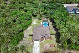 831 SW Owl St St, Palm Bay, FL 32908 - Photo 4