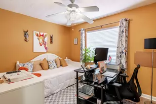 2801 Somerset Dr, Lauderdale Lakes, FL 33311 - Photo 8