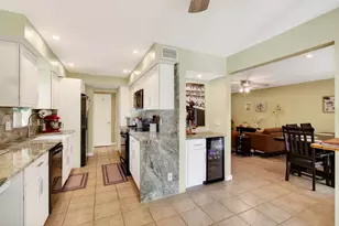 149 NW 70th St, Boca Raton, FL 33487 - Photo 10