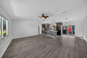 117 NE 8th St, Pompano Beach, FL 33060 - Photo 20