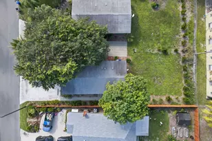 117 NE 8th St, Pompano Beach, FL 33060 - Photo 22