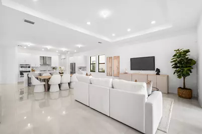 12260 N Baypoint Circle, Parkland, FL 33076 - Photo 16