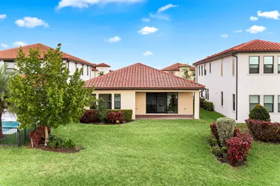 12260 N Baypoint Circle, Parkland, FL 33076 - Photo 4