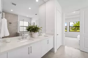 12260 N Baypoint Cir, Parkland, FL 33076 - Photo 24