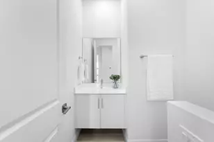 12260 N Baypoint Cir, Parkland, FL 33076 - Photo 32