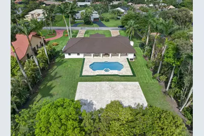 5510 W Castlegate Avenue, Davie, FL 33331 - Photo 48