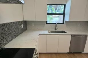 795 Highland Dr, West Palm Beach, FL 33405 - Photo 34