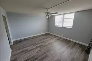 404 NW 68th Ave, Plantation, FL 33317 - Photo 6