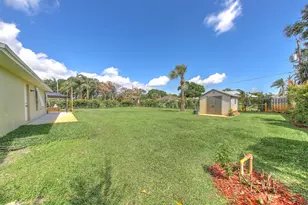 2025 SE Allamanda Dr, Port Saint Lucie, FL 34952 - Photo 42