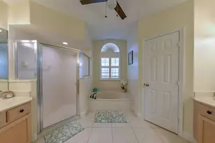 2025 SE Allamanda Dr, Port Saint Lucie, FL 34952 - Photo 56