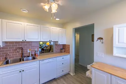 2615 NE 1st Court #411, Boynton Beach, FL 33435 - Photo 8