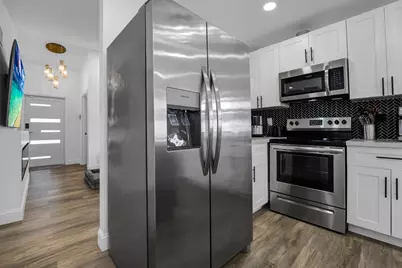 8200 SW 3rd Court, North Lauderdale, FL 33068 - Photo 8