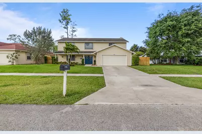 14364 Larkspur Lane, Wellington, FL 33414 - Photo 2