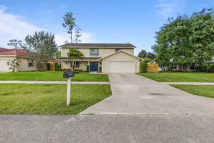 14364 Larkspur Ln, Wellington, FL 33414 - Photo 2