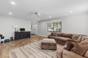 14364 Larkspur Ln, Wellington, FL 33414 - Photo 16