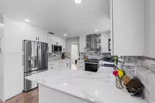 14364 Larkspur Ln, Wellington, FL 33414 - Photo 10