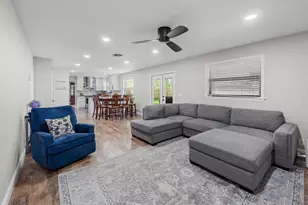 14364 Larkspur Ln, Wellington, FL 33414 - Photo 12